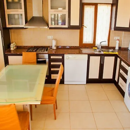 Amber Villa